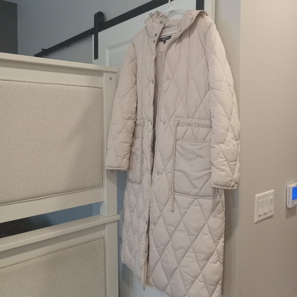 NEW Beautiful Cream Ivory Long Quilted Belted Long Winter Coat - Picture 1 of 8